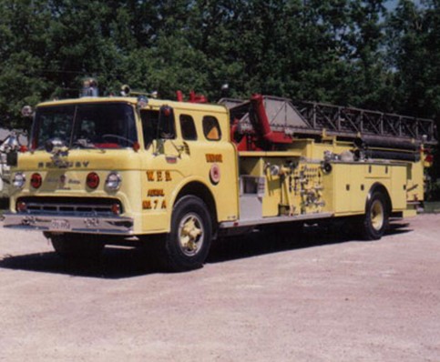 Aerial Ladder Trucks - Part 5 - Windsor Fire & Rescue Services